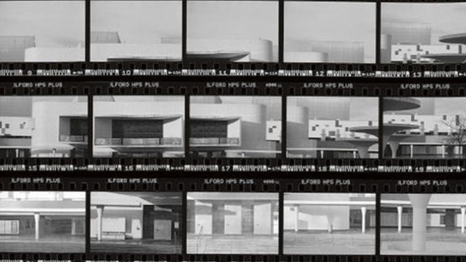 Staatstheater-50-Jahre-Gebaeude