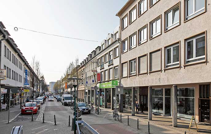 Die Schulstraße VORHANG AUF