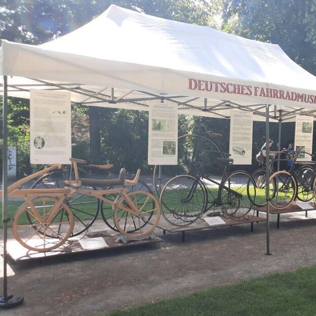 csm_MobilesMuseum-historischeRaeder_777e23d1ae